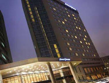 Howard Johnson Caida Plaza שנגחאי מראה חיצוני תמונה