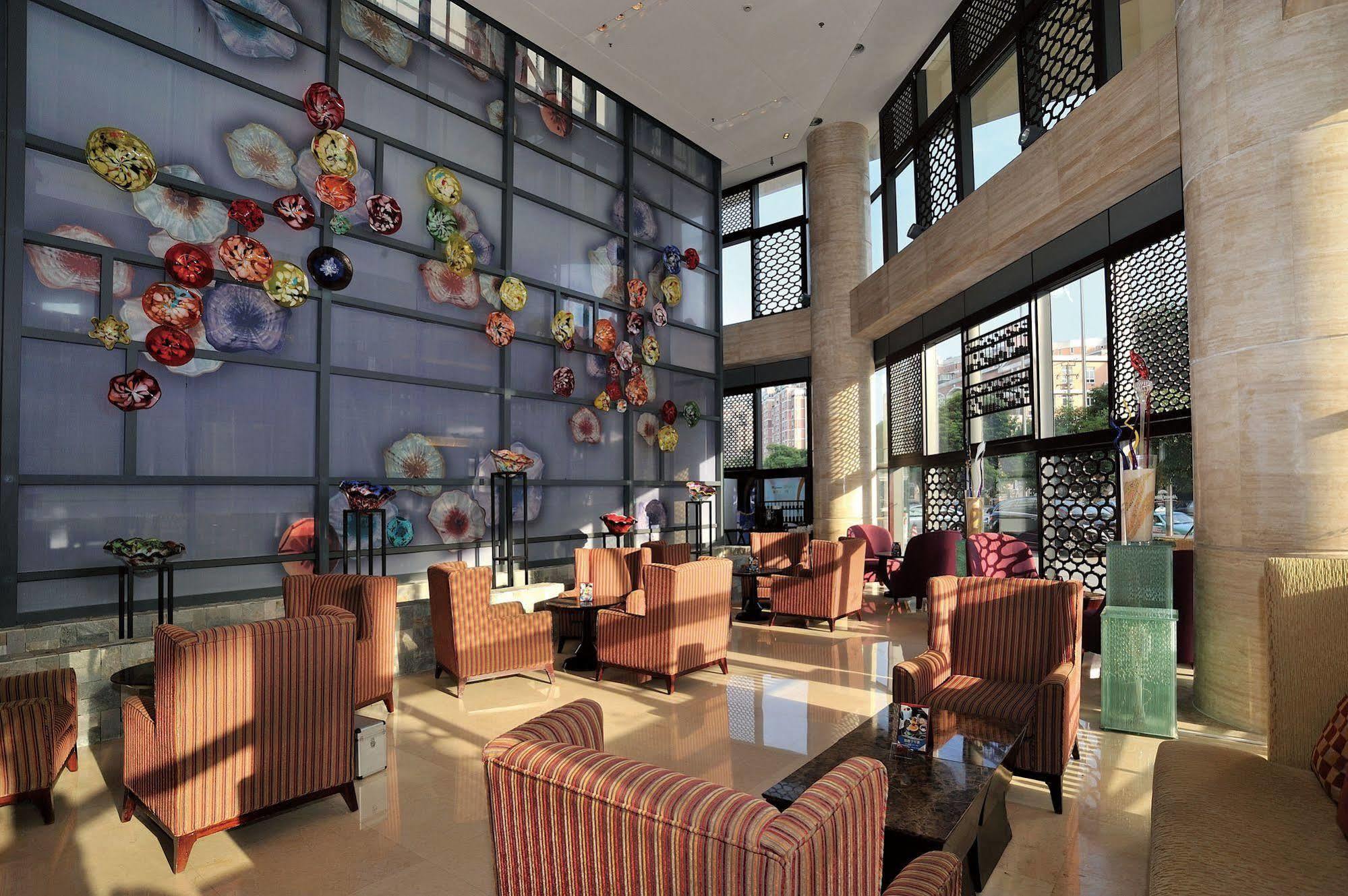Howard Johnson Caida Plaza שנגחאי מראה חיצוני תמונה
