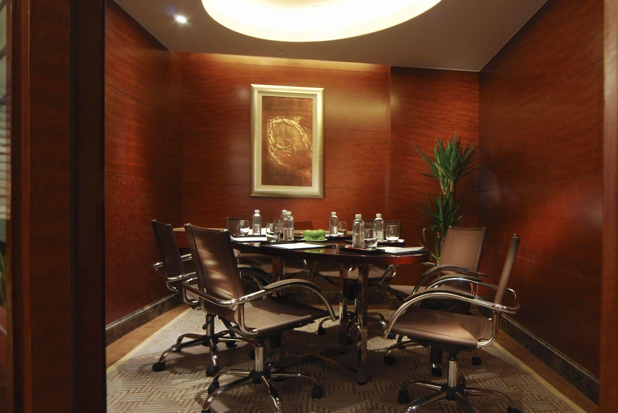 Howard Johnson Caida Plaza שנגחאי מראה חיצוני תמונה