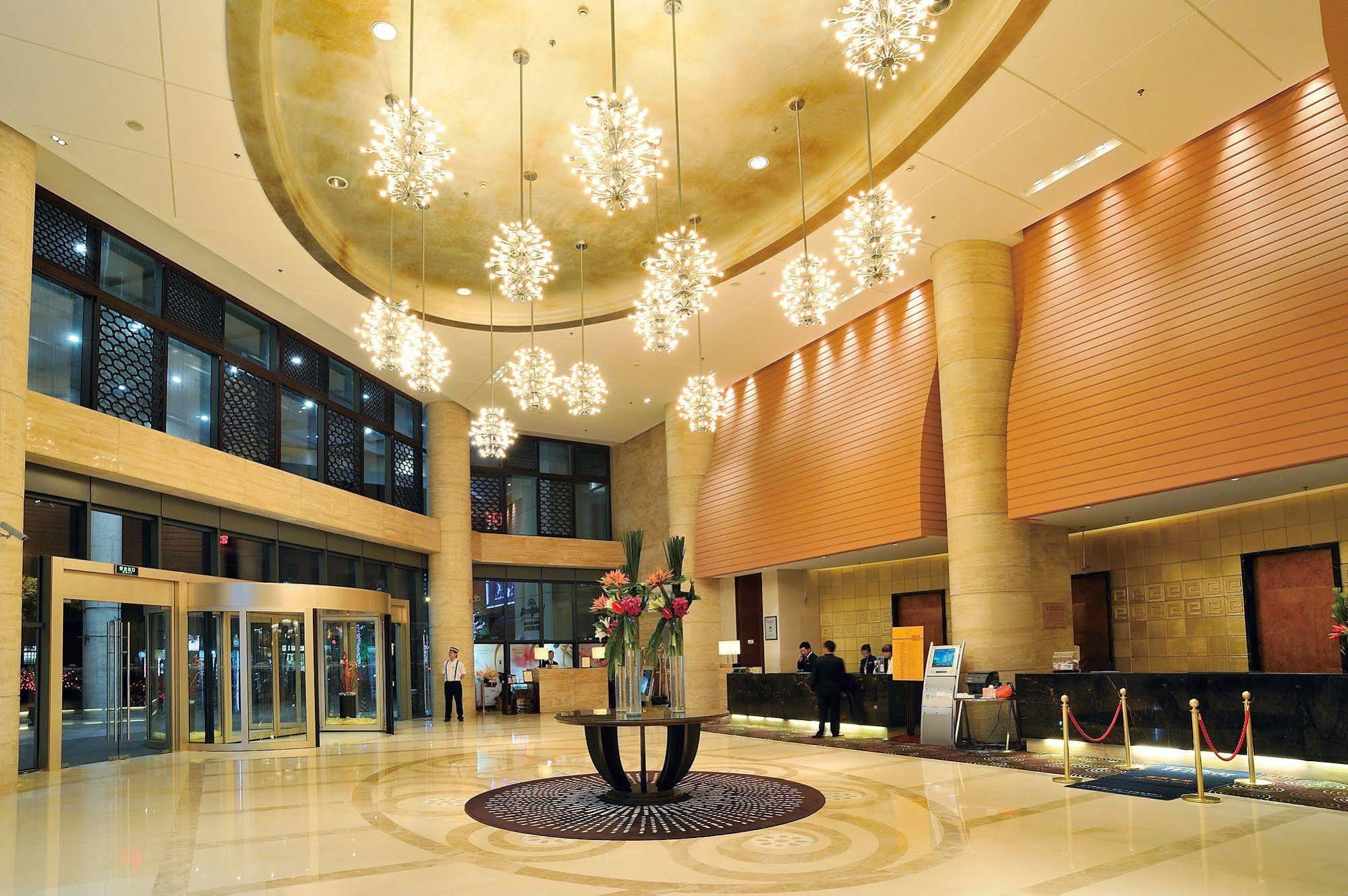 Howard Johnson Caida Plaza שנגחאי מראה חיצוני תמונה